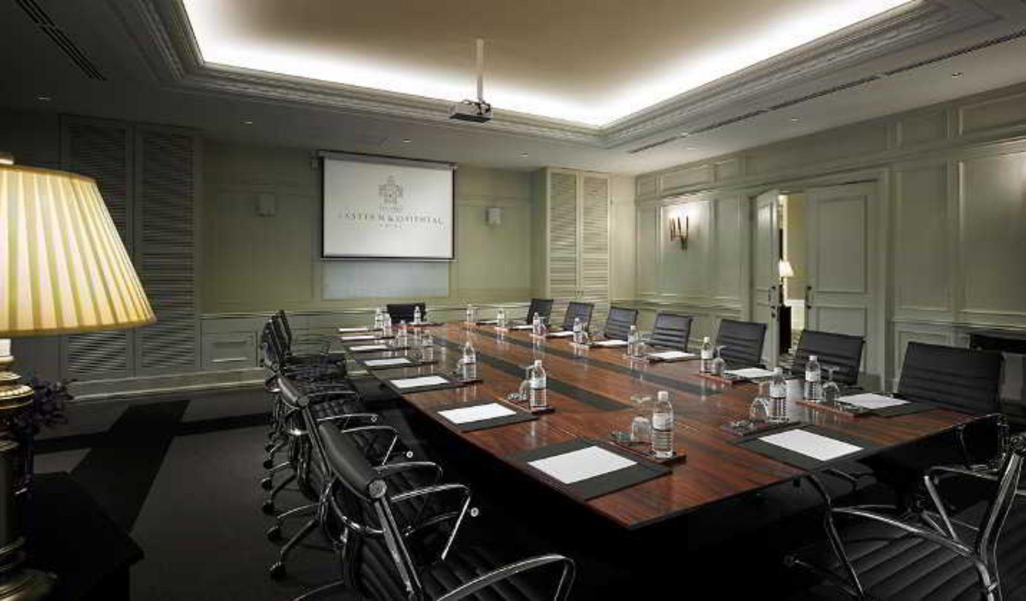 Eastern & Oriental Hotel 5*